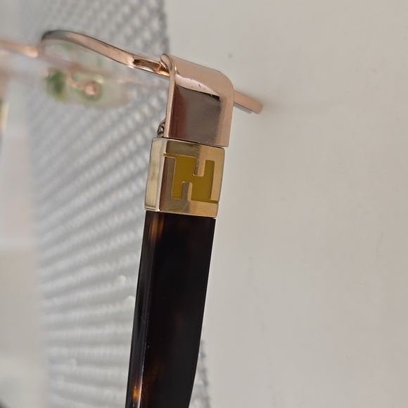 Glasses, Fendi - Picture 2 of 5